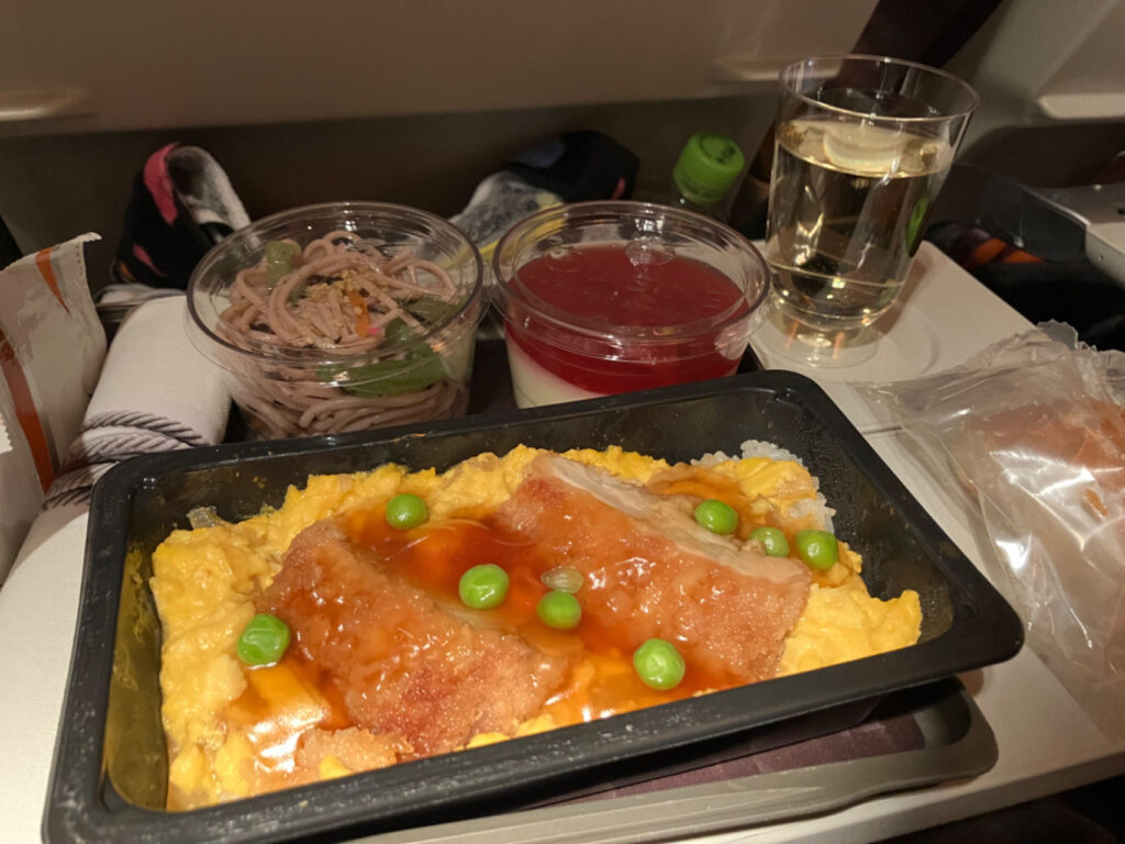 カタール航空　機内食